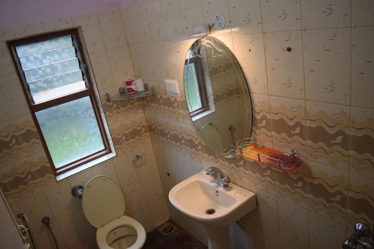 Maria Paulo Guest House Bar And Restaurant Агонда Екстериор снимка