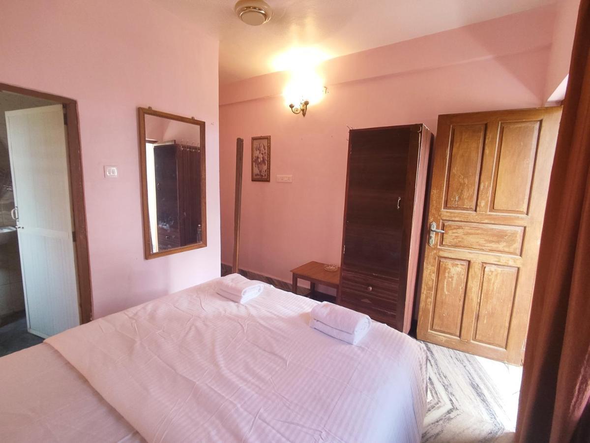 Maria Paulo Guest House Bar And Restaurant Агонда Екстериор снимка