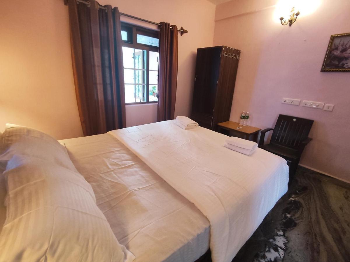 Maria Paulo Guest House Bar And Restaurant Агонда Екстериор снимка