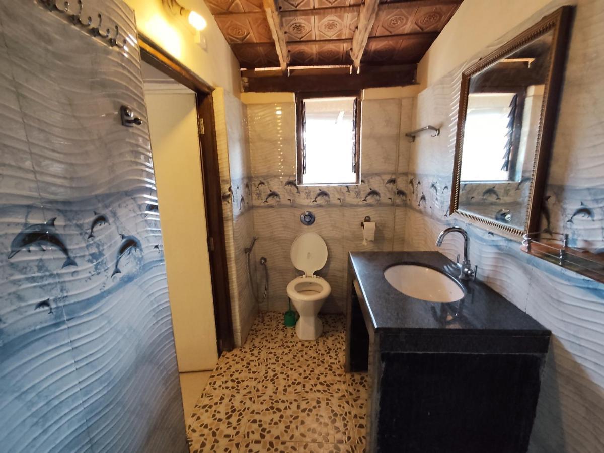 Maria Paulo Guest House Bar And Restaurant Агонда Екстериор снимка
