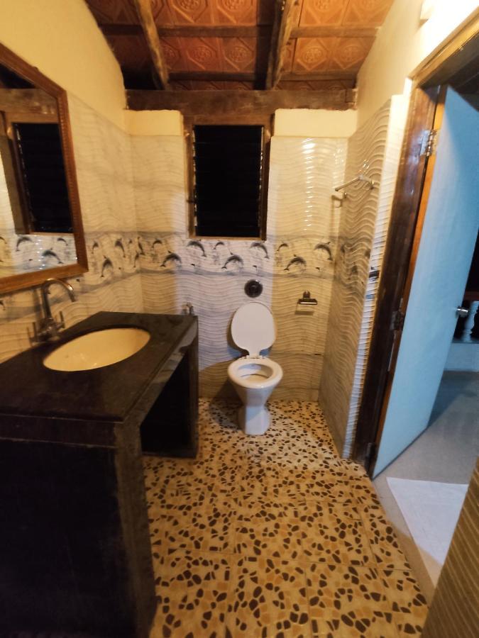 Maria Paulo Guest House Bar And Restaurant Агонда Екстериор снимка