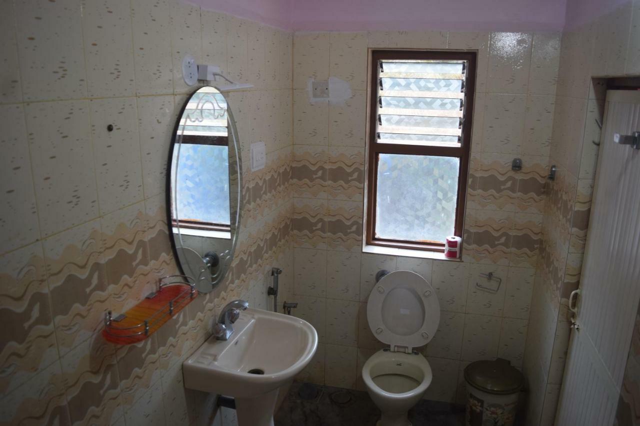 Maria Paulo Guest House Bar And Restaurant Агонда Екстериор снимка